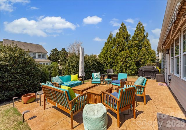 596 Rosemary Lane, Tega Cay, SC 29708