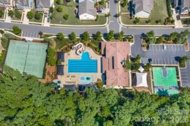 596 Rosemary Lane, Tega Cay, SC 29708