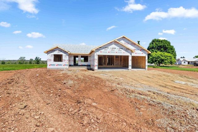535 DOGWOOD COURT, New London, WI 54961
