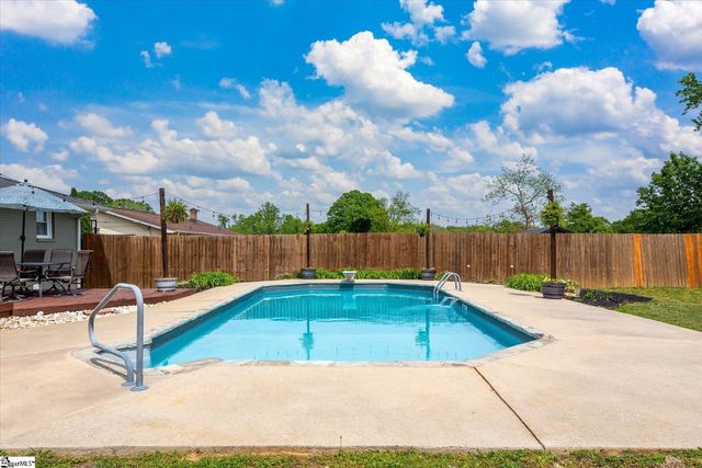 114 Cherrylane Drive, Greenville, SC 29617