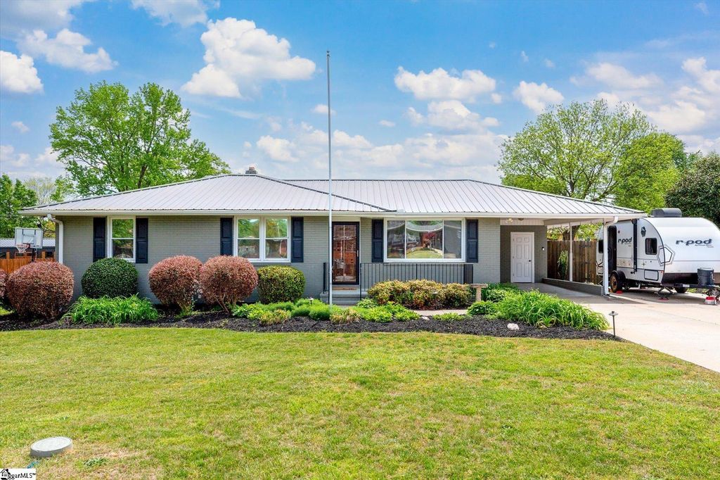 114 Cherrylane Drive, Greenville, SC 29617