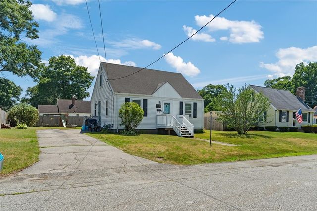 64 Guilford Drive, Warwick, RI 02886