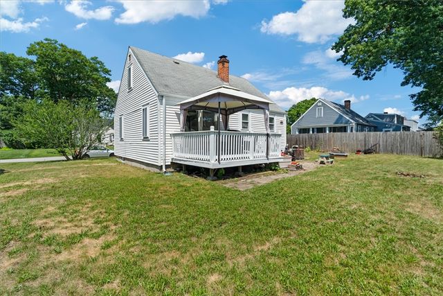 64 Guilford Drive, Warwick, RI 02886