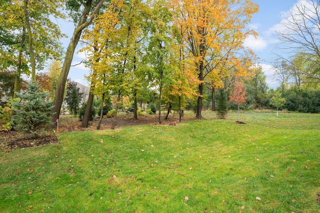 17465 47th Avenue N, Plymouth, MN 55446