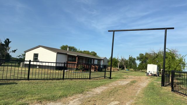 320 Vz County Road 3814, Wills Point, TX 75169