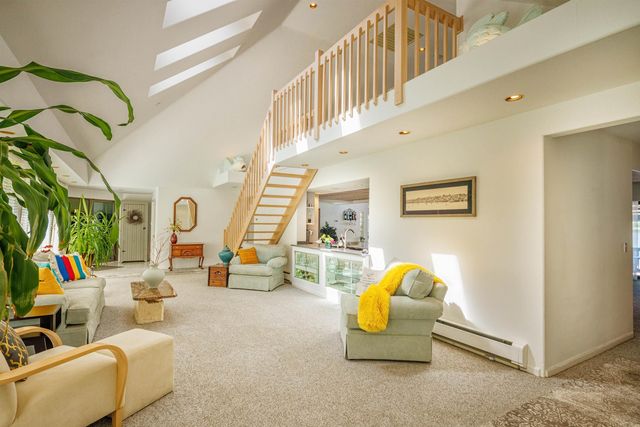 42 Rocky Point Road, Milton, NH 03851