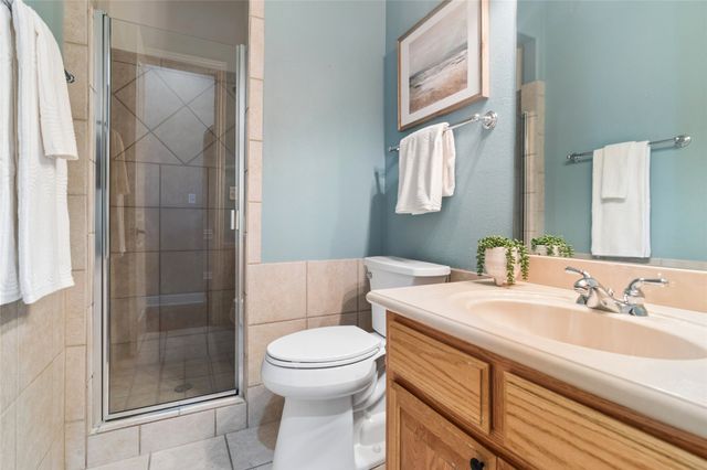 6411 Tuscany Park Drive, Arlington, TX 76016