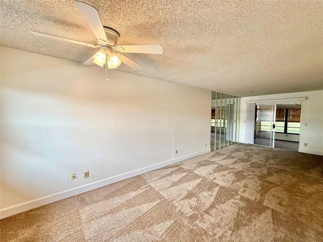 24862 US HIGHWAY 19 N 2905, Clearwater, FL 33763
