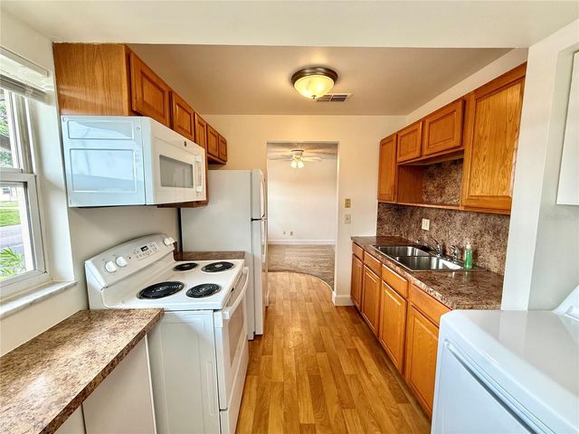 24862 US HIGHWAY 19 N 2905, Clearwater, FL 33763