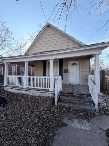 1353 S Main St, Wichita, KS 67213