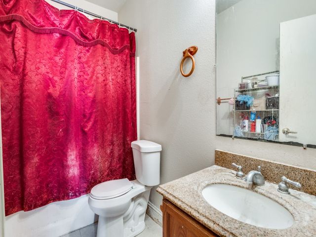 1315 Caldwell Avenue, Dallas, TX 75223