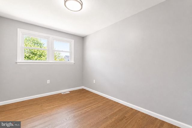 15 HOLLY TER, Bridgeton, NJ 08302