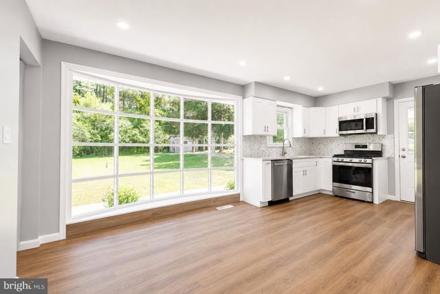 15 HOLLY TER, Bridgeton, NJ 08302