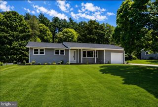 15 HOLLY TER, Bridgeton, NJ 08302