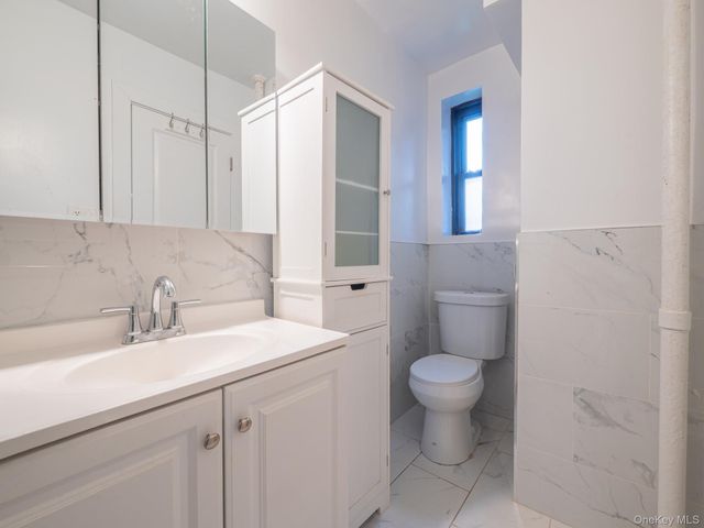 15010 71st Avenue 3F, Kew Garden Hills, NY 11367