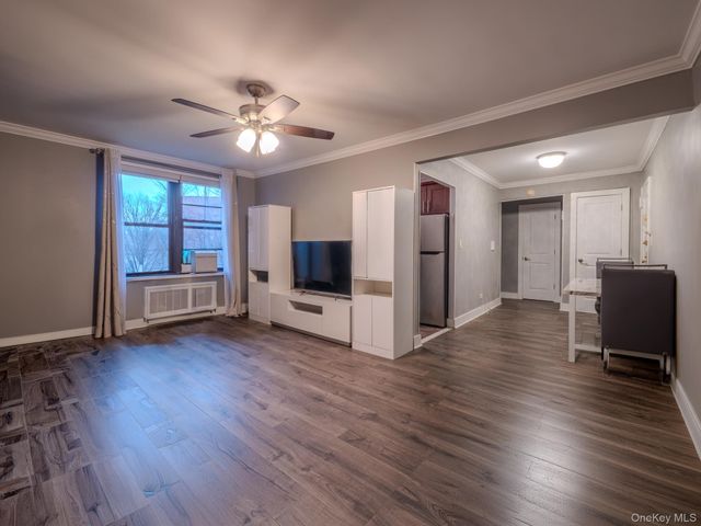 15010 71st Avenue 3F, Kew Garden Hills, NY 11367
