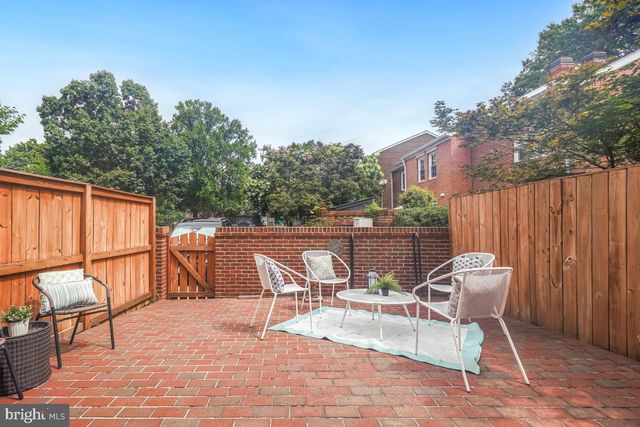 907 FRANKLIN ST, Alexandria, VA 22314