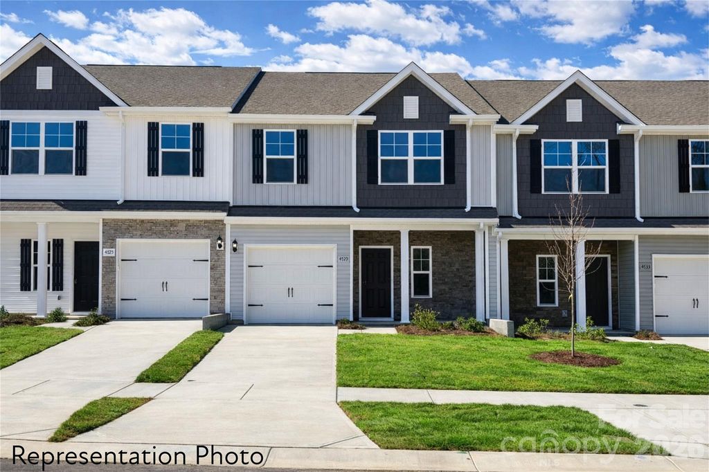4737 Muskogee Drive, Charlotte, NC 28227