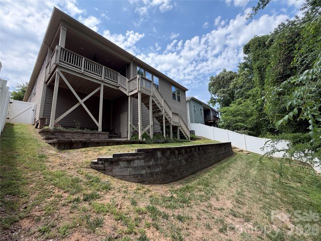 10403 Drake Hill Drive, Huntersville, NC 28078