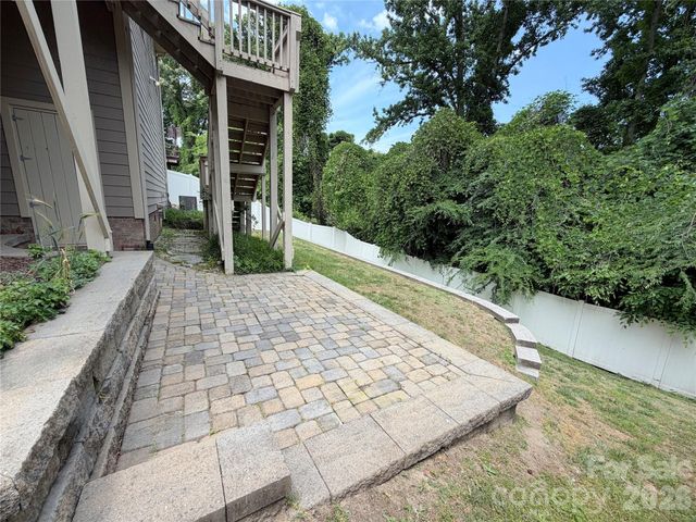 10403 Drake Hill Drive, Huntersville, NC 28078