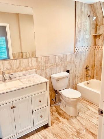 1602 Henninger Street, Houston, TX 77023