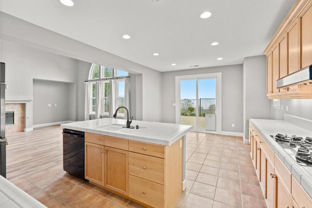 4064 Borders Dr, El Dorado Hills, CA 95762