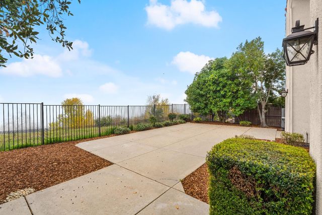 4064 Borders Dr, El Dorado Hills, CA 95762