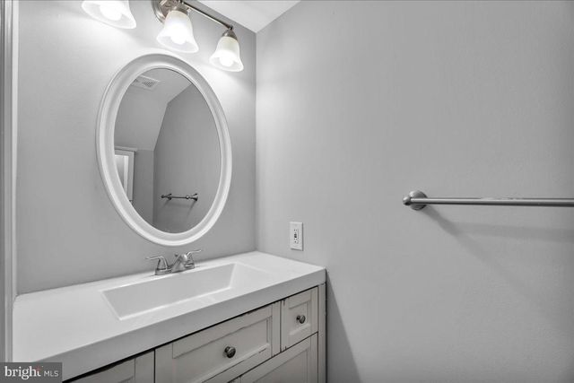 438 ALDEBERAN DR, Sewell, NJ 08080