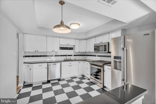 438 ALDEBERAN DR, Sewell, NJ 08080