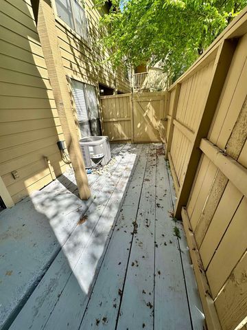 3630 Ocee Street, Houston, TX 77063