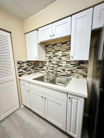 3630 Ocee Street, Houston, TX 77063