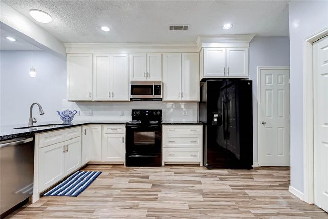 395 Rancho Bauer Drive, Houston, TX 77079