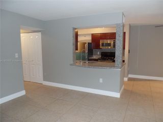 2341 NW 33rd St 410, Oakland Park, FL 33309