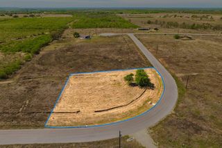 415 Beckham DR, Dale, TX 78616