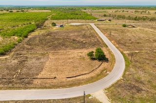 415 Beckham DR, Dale, TX 78616