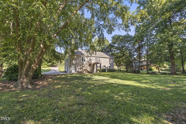 5829 Bluejay Drive, Sanford, NC 27332