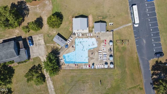 5829 Bluejay Drive, Sanford, NC 27332