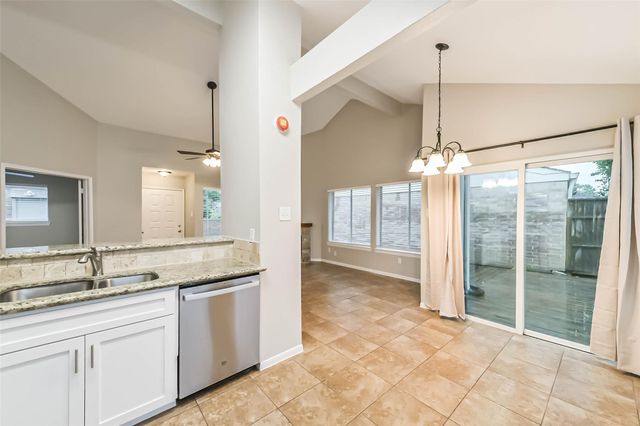 18515 Meadows Way Drive, Houston, TX 77084