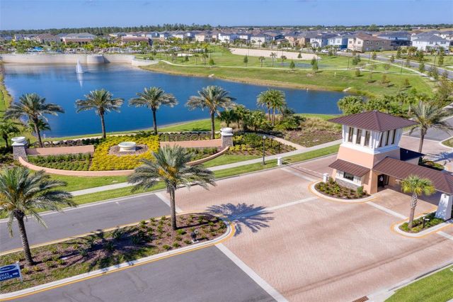 8913 COCONUT BREEZE DRIVE, Kissimmee, FL 34747