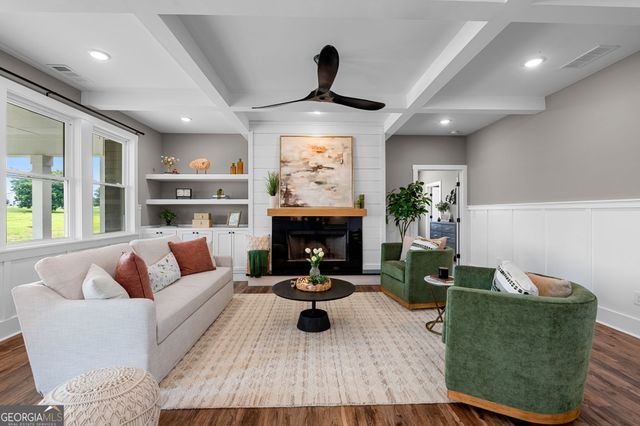 404 Whipple Avenue, Williamson, GA 30292
