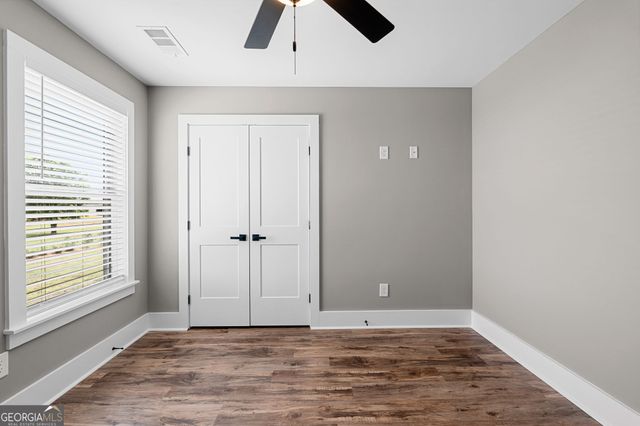 404 Whipple Avenue, Williamson, GA 30292