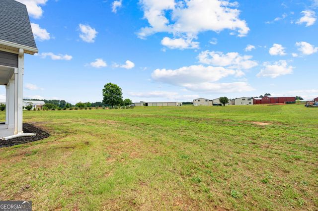 404 Whipple Avenue, Williamson, GA 30292