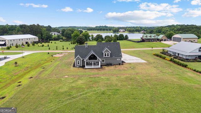 404 Whipple Avenue, Williamson, GA 30292
