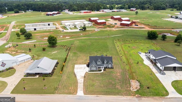 404 Whipple Avenue, Williamson, GA 30292