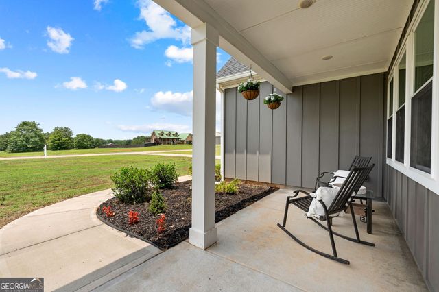 404 Whipple Avenue, Williamson, GA 30292