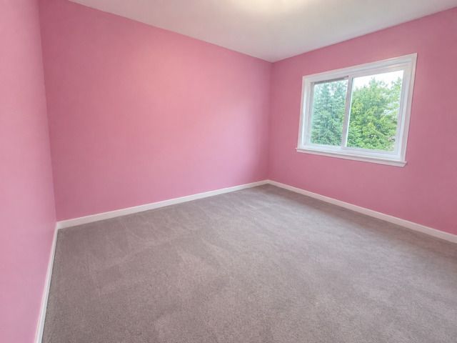 9 E Country Walk Drive, Round Lake Beach, IL 60073