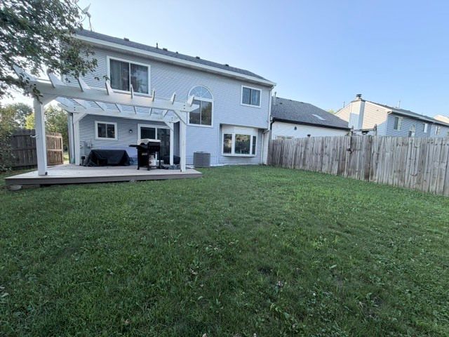 9 E Country Walk Drive, Round Lake Beach, IL 60073