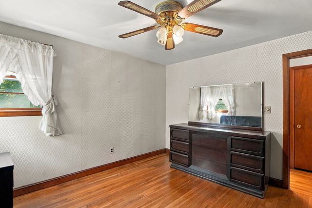 48 W Spring St, Avon, MA 02322