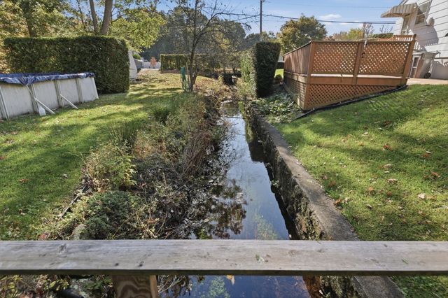 48 W Spring St, Avon, MA 02322