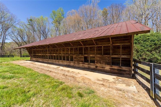 1103 Apple Pie Ridge Road, Alto, GA 30510